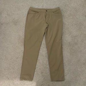 Lululemon ABC Commission Pants (slim/tapered)